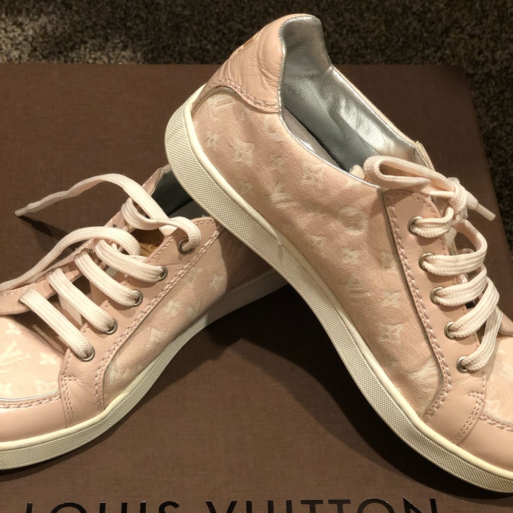 COPY - LV shoes